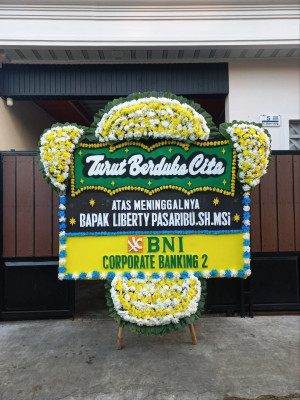Papan Bunga Duka di Pintu Air