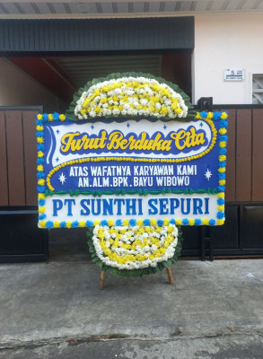 Papan Bunga Duka di Pintu Air